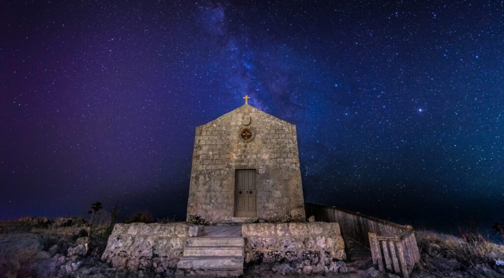 1 header malta purpose magazin 2048x0 c default